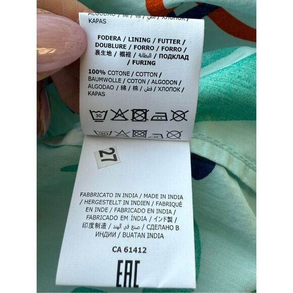 NWT Stella McCartney Kids pale blue cotton voile dress featuring a vibrant crab - Picture 10 of 10